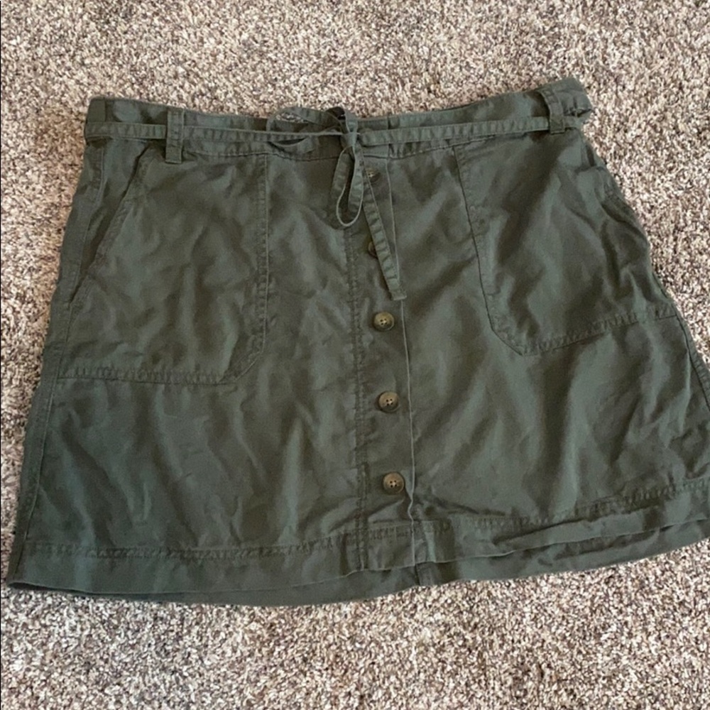 GAP army green button Skirt